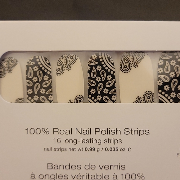 Color Street Bandana Republic nail set - Picture 2 of 4